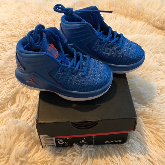 Jordan Other - Jordan New in Box XXXII Toddler Size 6 Blue